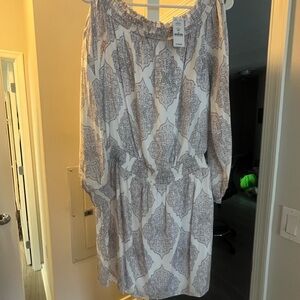 **NEW WITH TAGS** White House Black Market mini dress! Great for an evening out